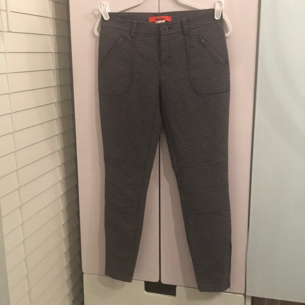 Women Trousers size 2
